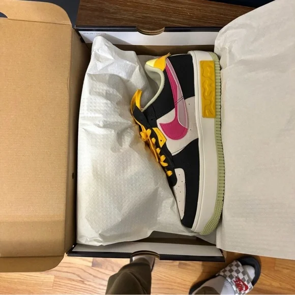 Nike Air Force 1 Low Fontanka Pink Prime (Women's size 10.5) - Picture 8 of 10